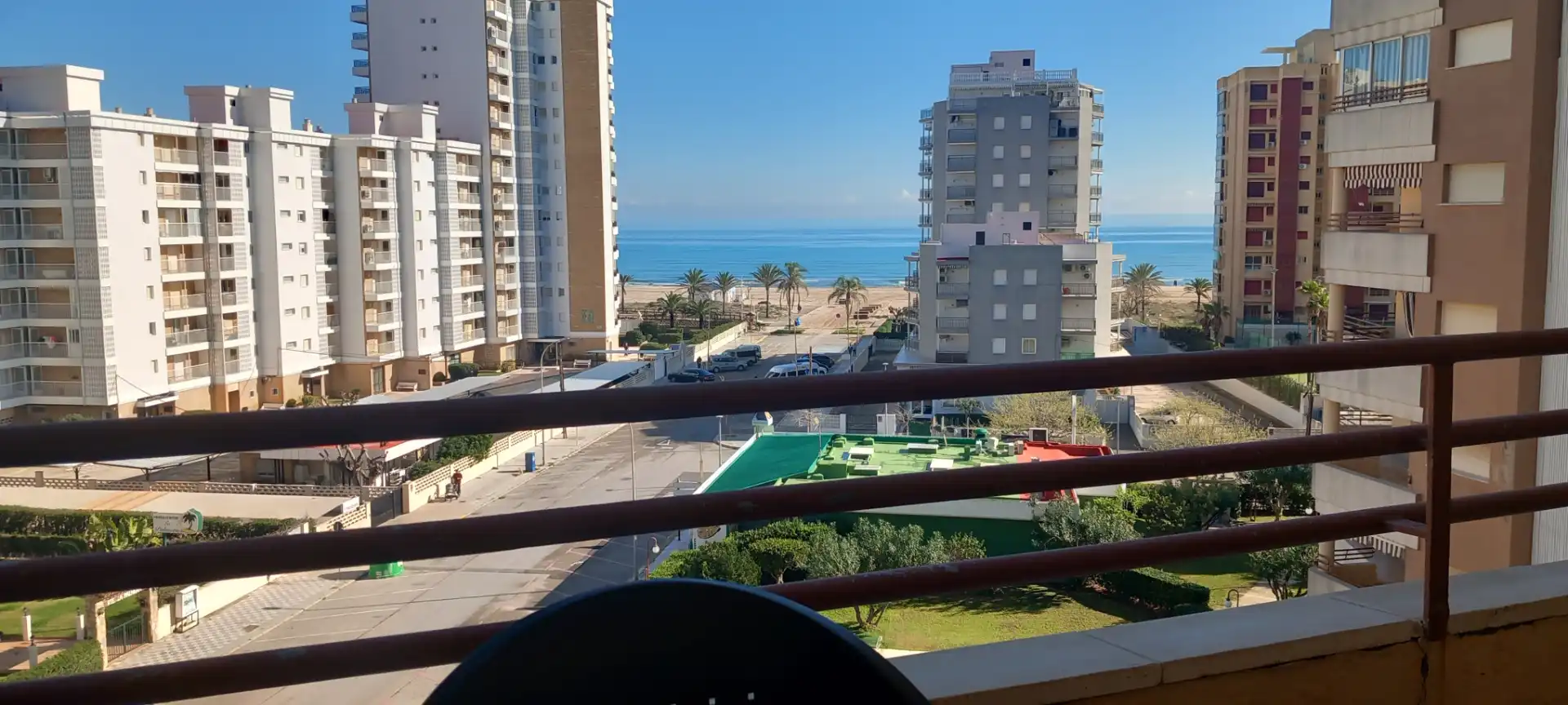 Vista exterior de Apartament en venda en Gandia amb Moblat i Piscina comunitària