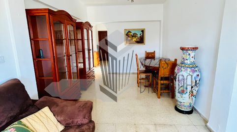 Foto 2 von Wohnung zum Verkauf in Calle San Cayetano, 2, Santa Bárbara - Ciudad Deportiva, La Línea de la Concepción