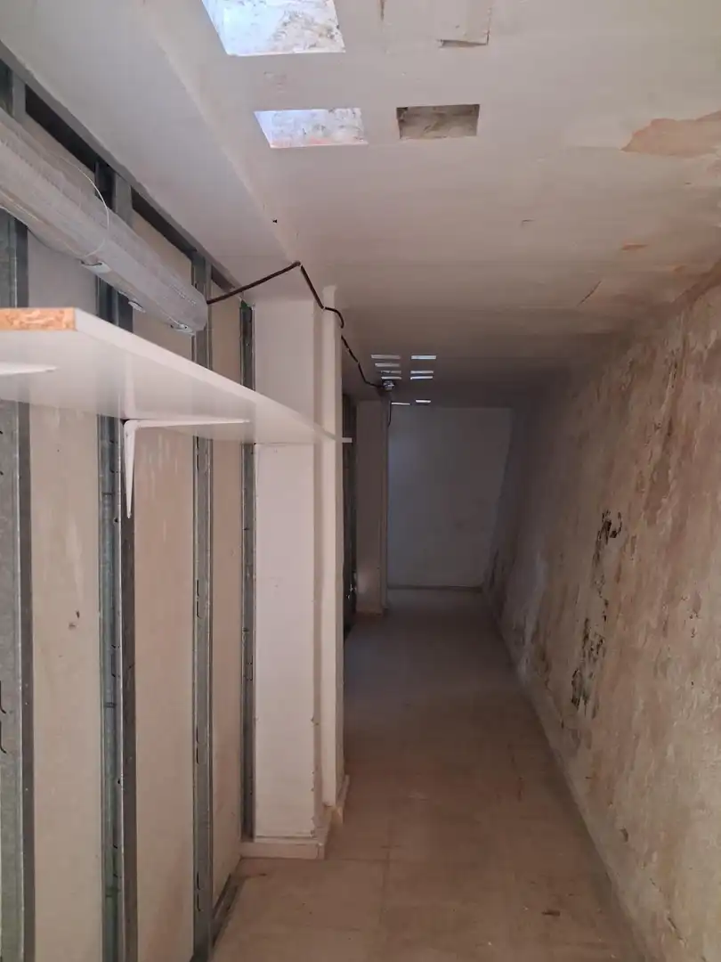 Gewerbefläche zum Verkauf in Avenida GENERAL PEREYRA 21, imagen 11