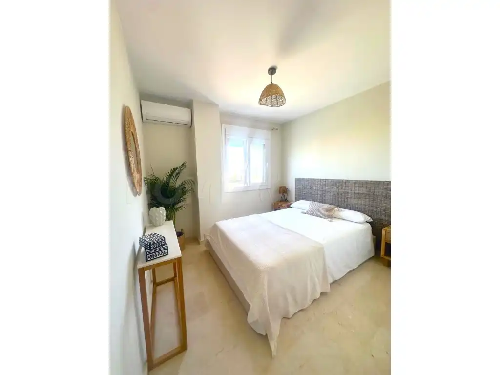 Dormitori de Àtic en venda en Torremolinos amb Jardí privat, Terrassa i Piscina comunitària