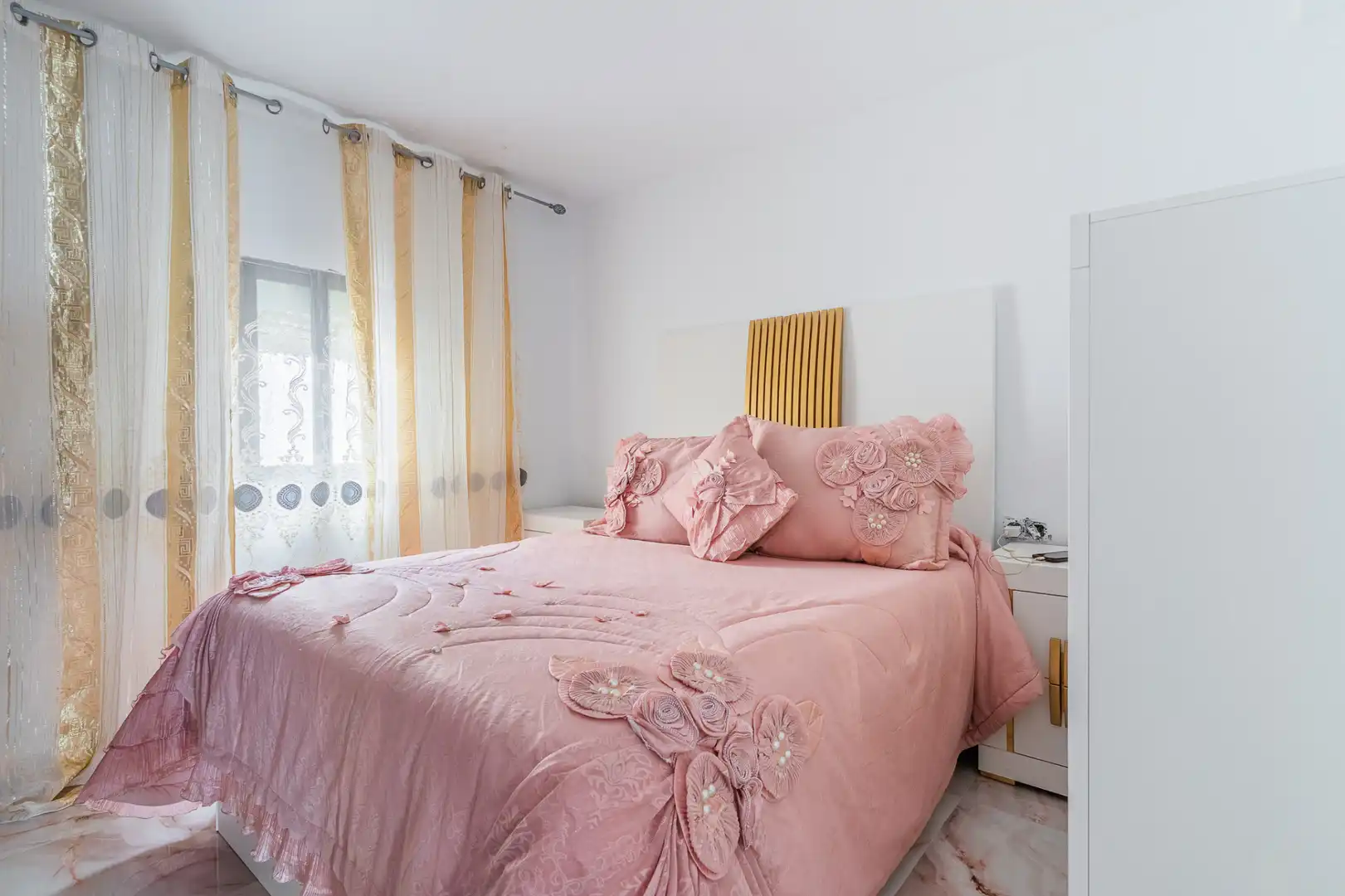 Schlafzimmer von Einfamilien-Reihenhaus zum Verkauf in San Fernando mit Terrasse und Möbliert