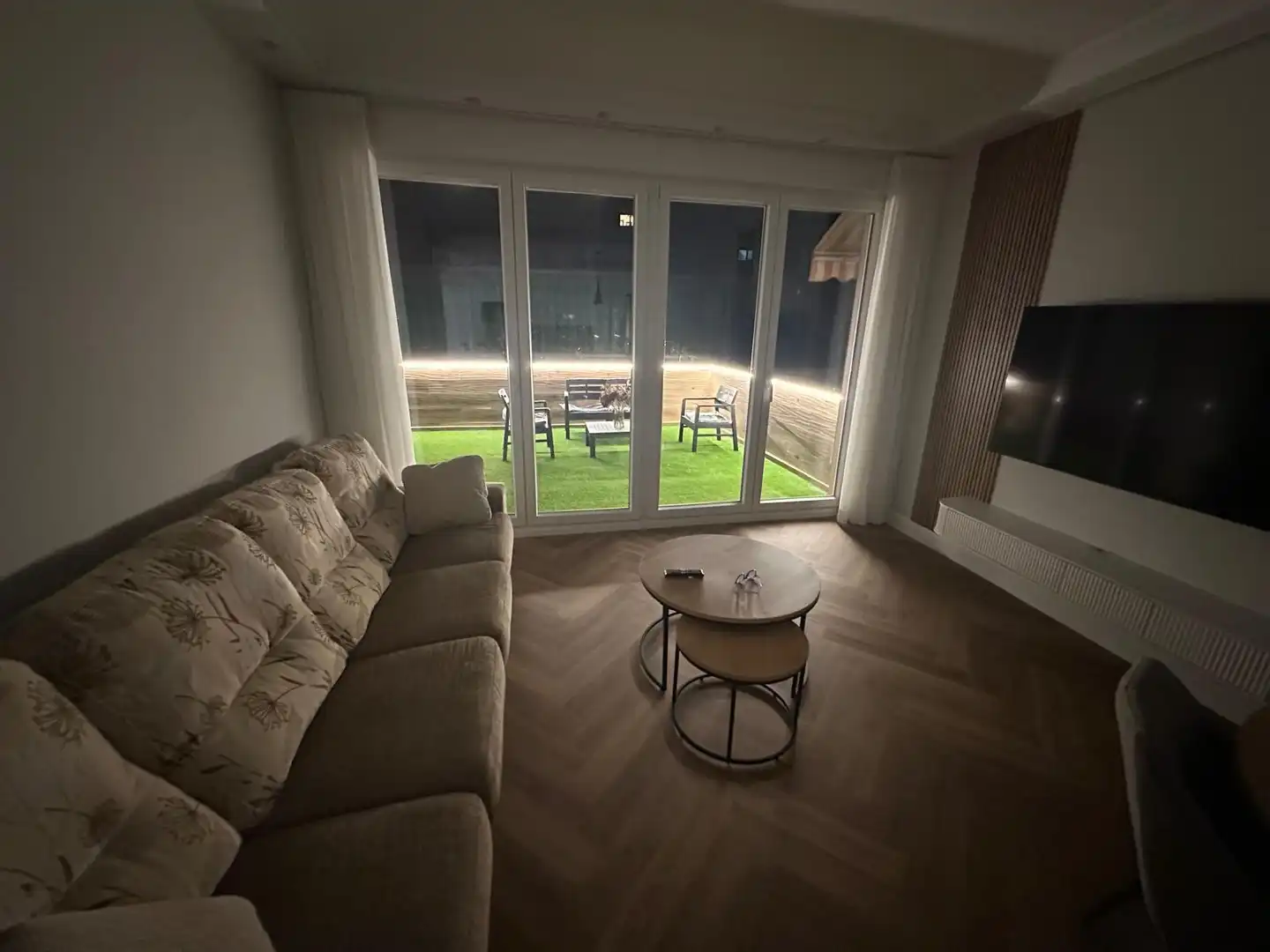 Wohnzimmer von Wohnung zur Miete in Centro