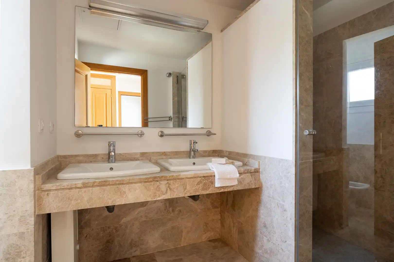 Villa mit Terrasse zum Verkauf in Las Chapas - El Rosario, imagen 15