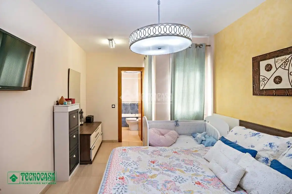Schlafzimmer von Wohnung zum Verkauf in Roquetas de Mar mit Klimaanlage