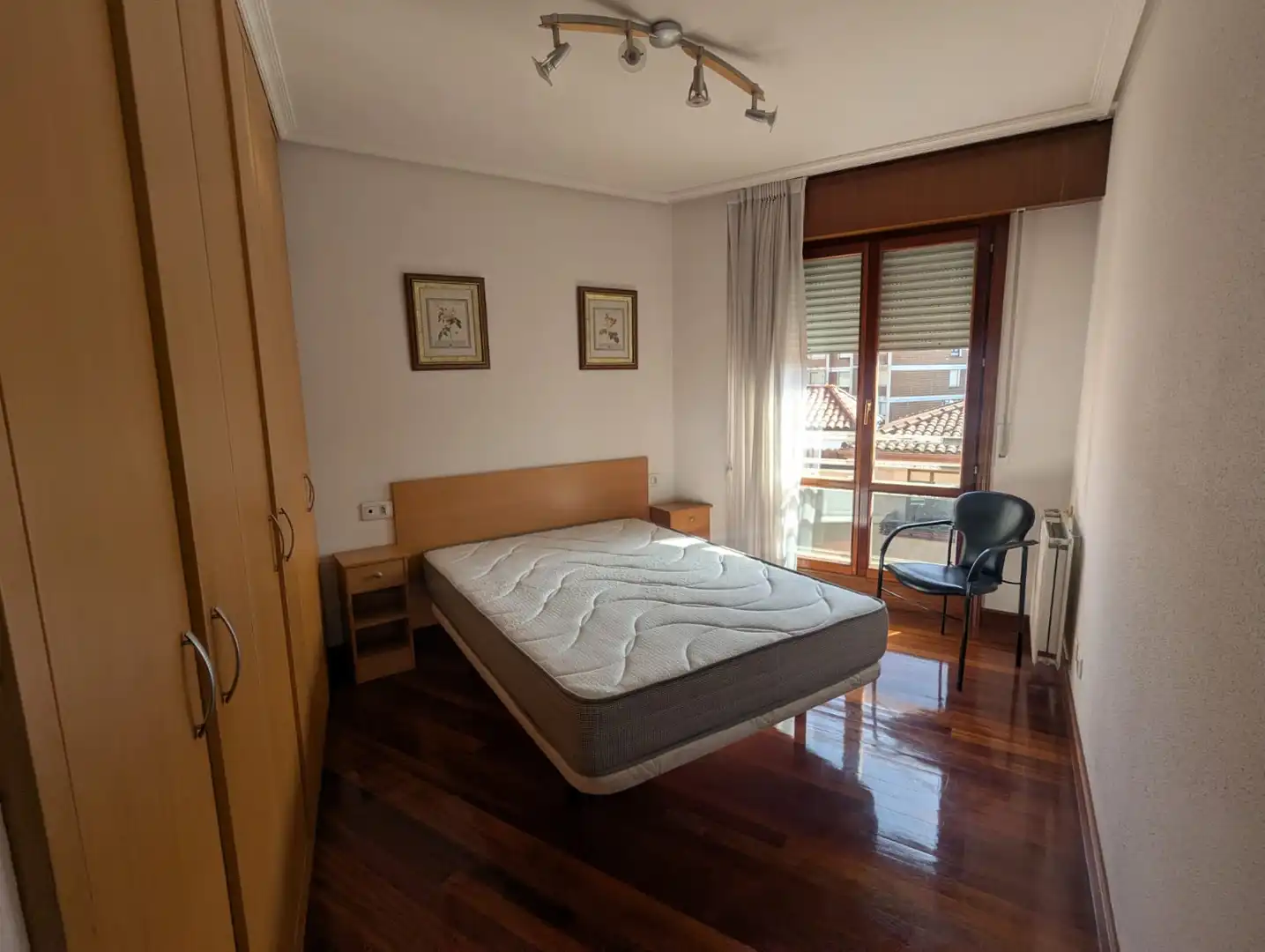 Habitación de Piso en venta en Amorebieta-Etxano con Calefacción y Amueblado