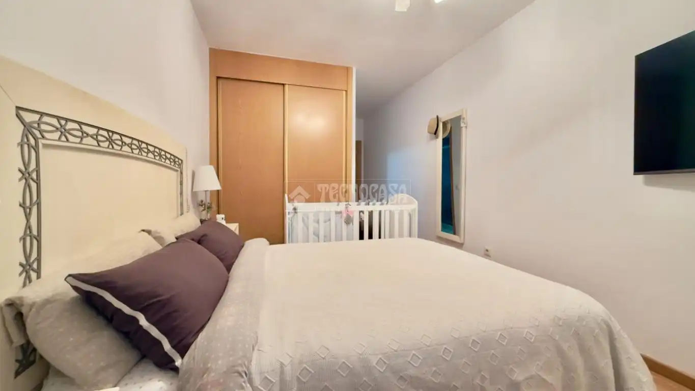 Piso en venta en C. Bécquer, Fuensalida