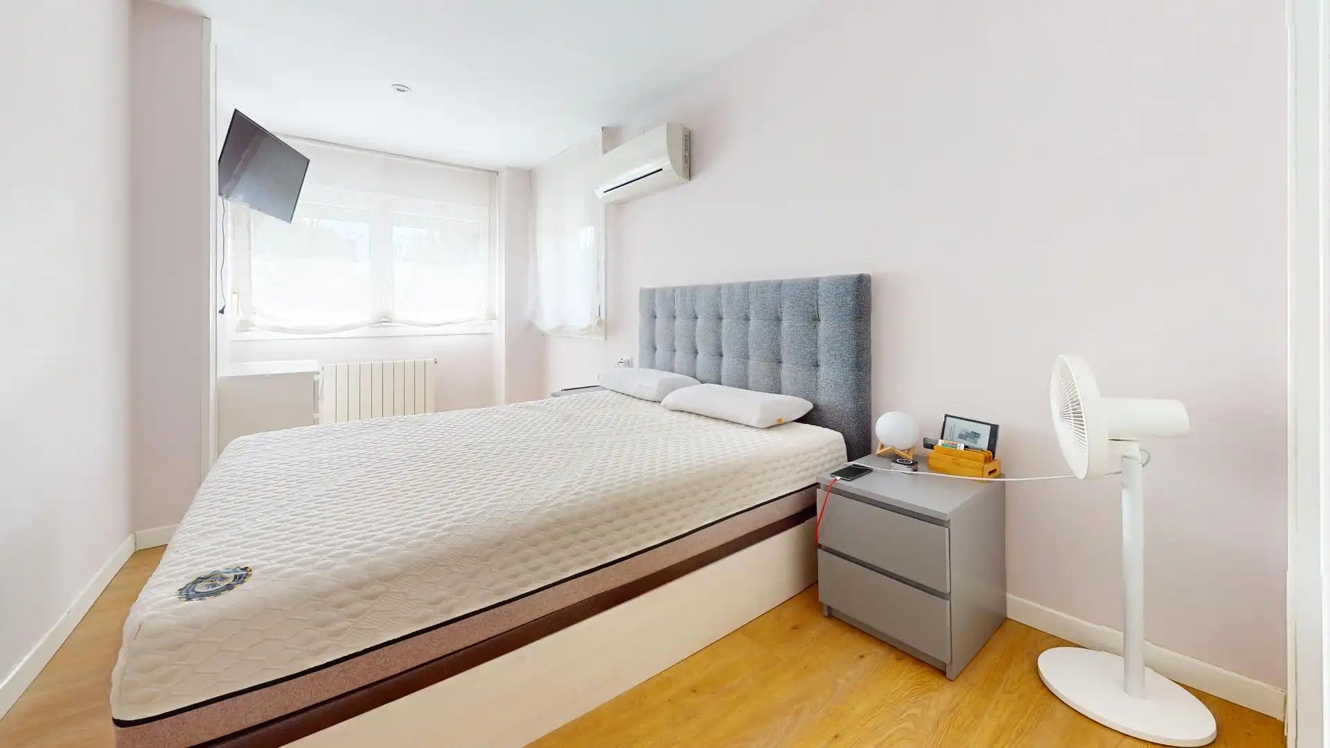 Habitación de Piso en venta en Madrid con Aire acondicionado y Calefacción