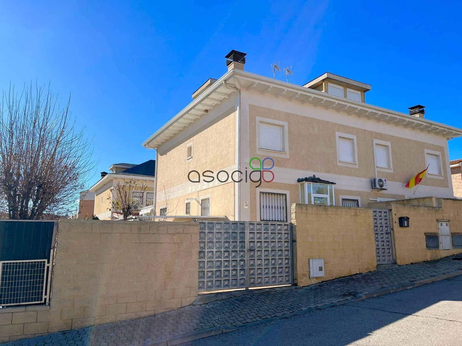 Single-family semi-detached for sale in Virgen de la Antigua, Cabanillas del Campo