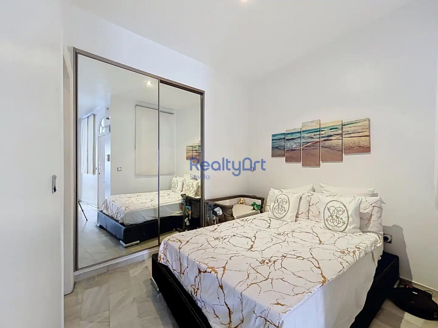 Bedroom of Attic for sale in Sevilla  with Air Conditioner, Terrace and Furnished
