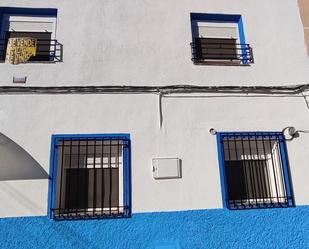 Vista exterior de Casa o xalet en venda en Camuñas amb Terrassa