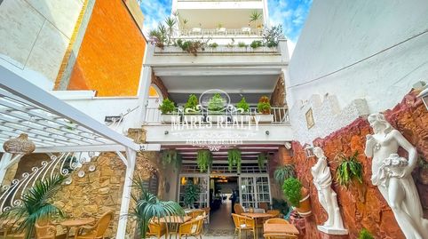 Gran oportunidad para inversores! Edificio en venta en Calella, Barcelona, con restaurante en activo