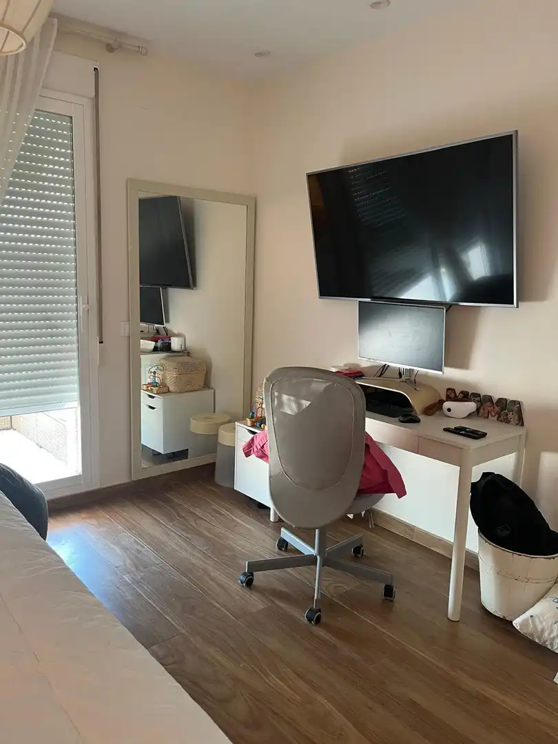 Casa aparellada amb terrassa en venda a La Conarda, imagen 7