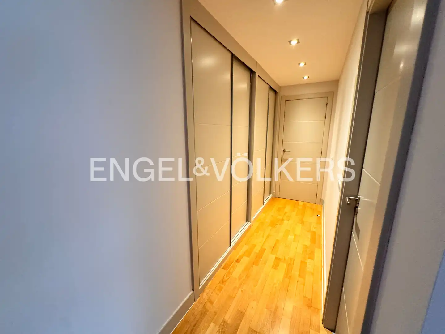 Flat for rent in Majadahonda  with Air Conditioner, Heating and Private garden