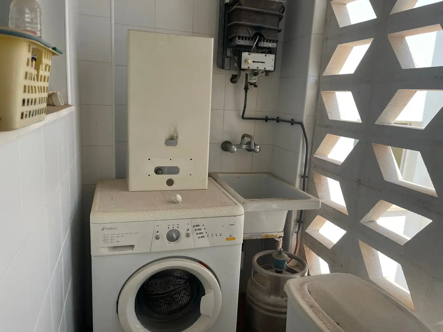 Baño de Piso en venta en Cullera con Trastero, Amueblado y Balcón