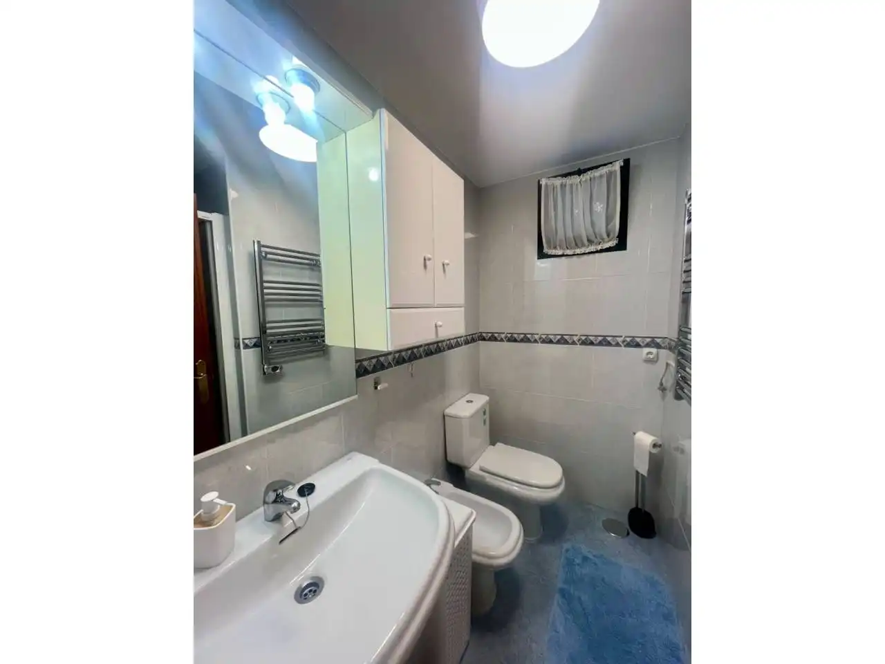 Bathroom of Flat for rent in Miño, A Coruña