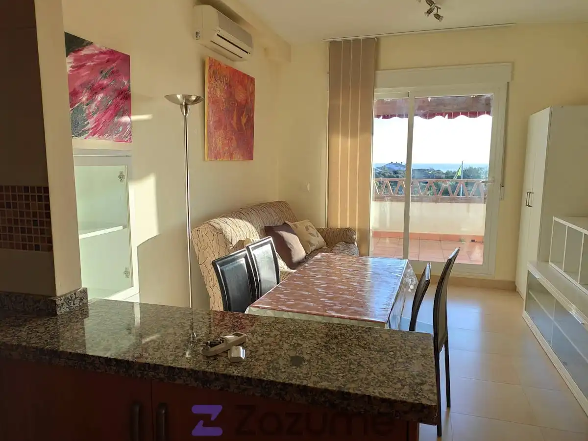 Comedor de Piso de alquiler en Vélez-Málaga con Aire acondicionado, Calefacción y Jardín privado