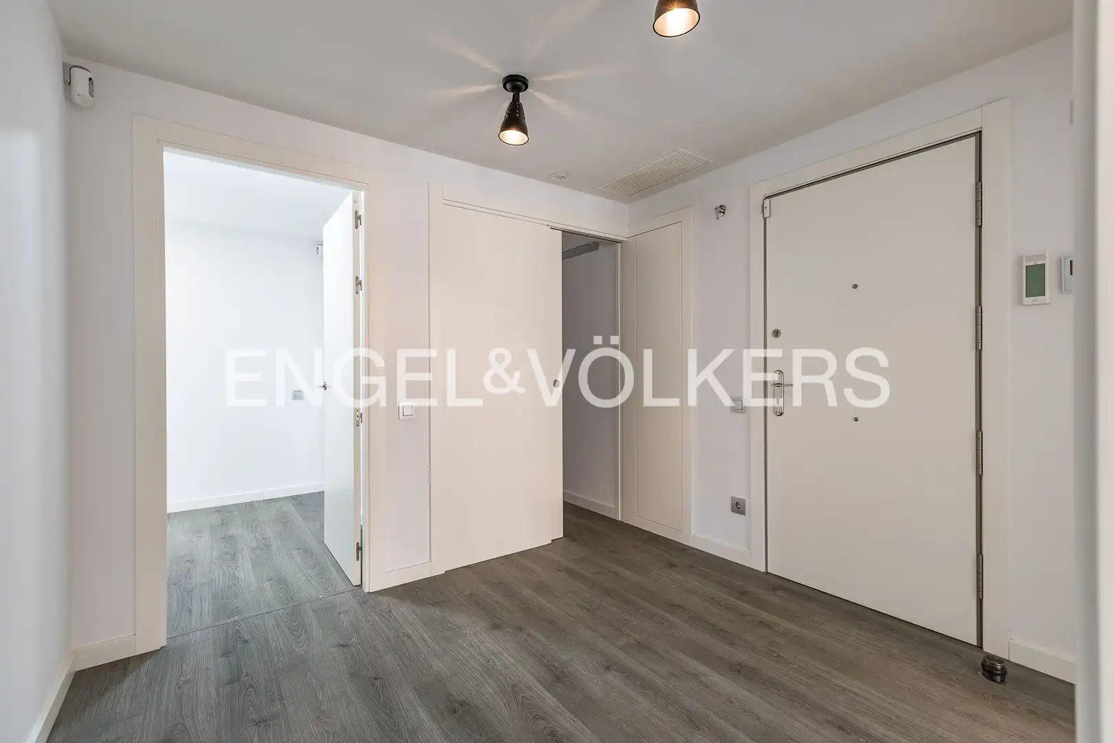 Attic for sale in Sabadell  with Air Conditioner, Heating and Parquet flooring