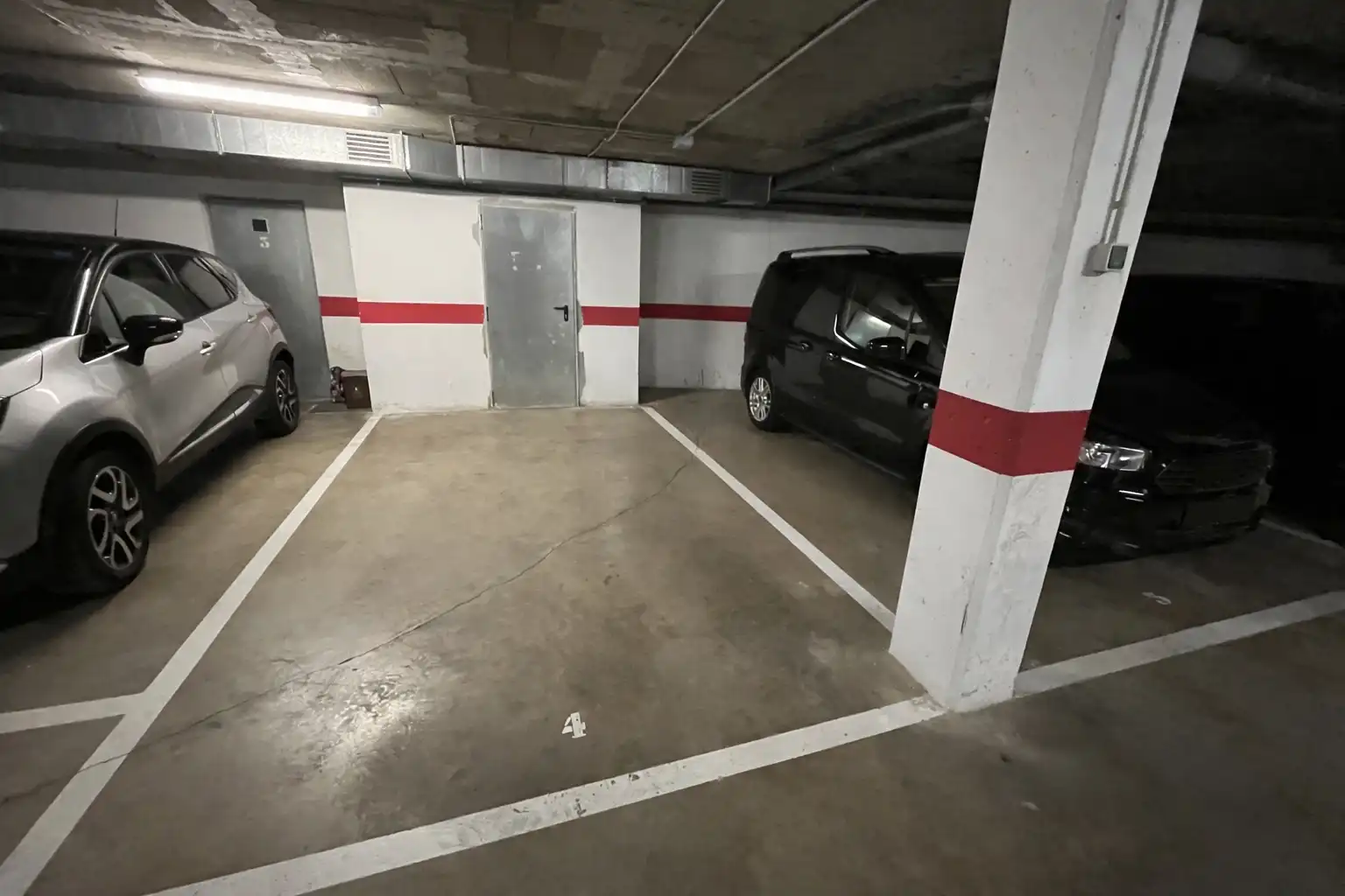Parking of Flat for sale in Cassà de la Selva  with Air Conditioner, Heating and Parquet flooring