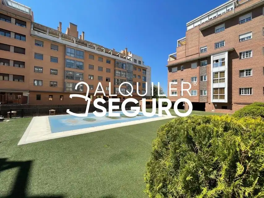 Pis amb piscina de lloguer a Cardenal Tavera