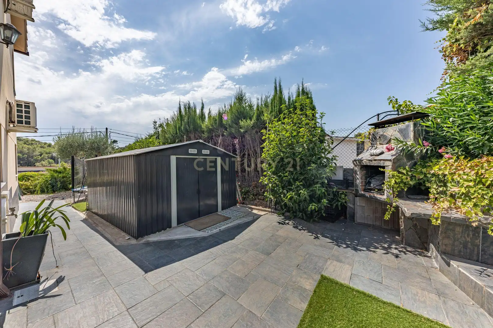 Jardí de Casa o xalet en venda en Lliçà d'Amunt amb Aire condicionat, Piscina i Alarma