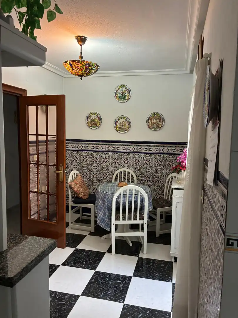 Piso con terraza en venta en Plaza Portillo de San Jerónimo 1, imagen 3