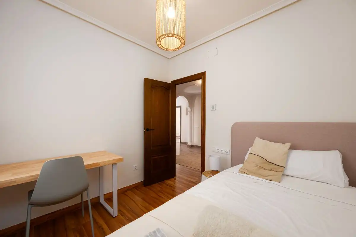 Habitación de Casa o chalet en venta en Elche / Elx con Aire acondicionado, Calefacción y Jardín privado
