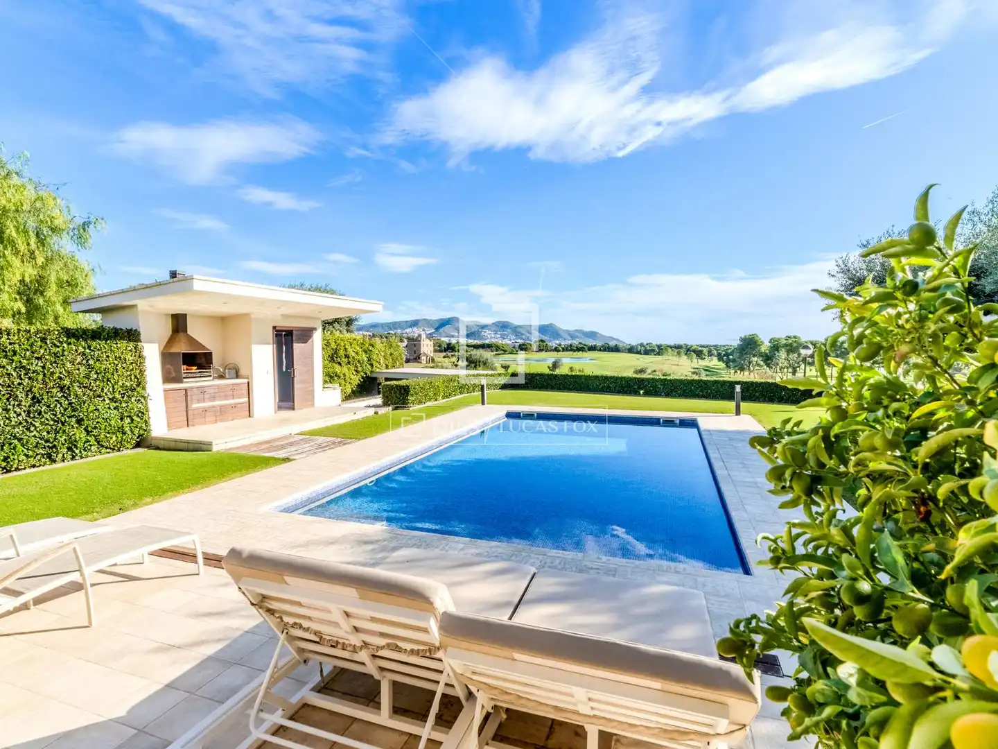 Villa mit Terrasse zum Verkauf in Can Girona - Terramar - Vinyet