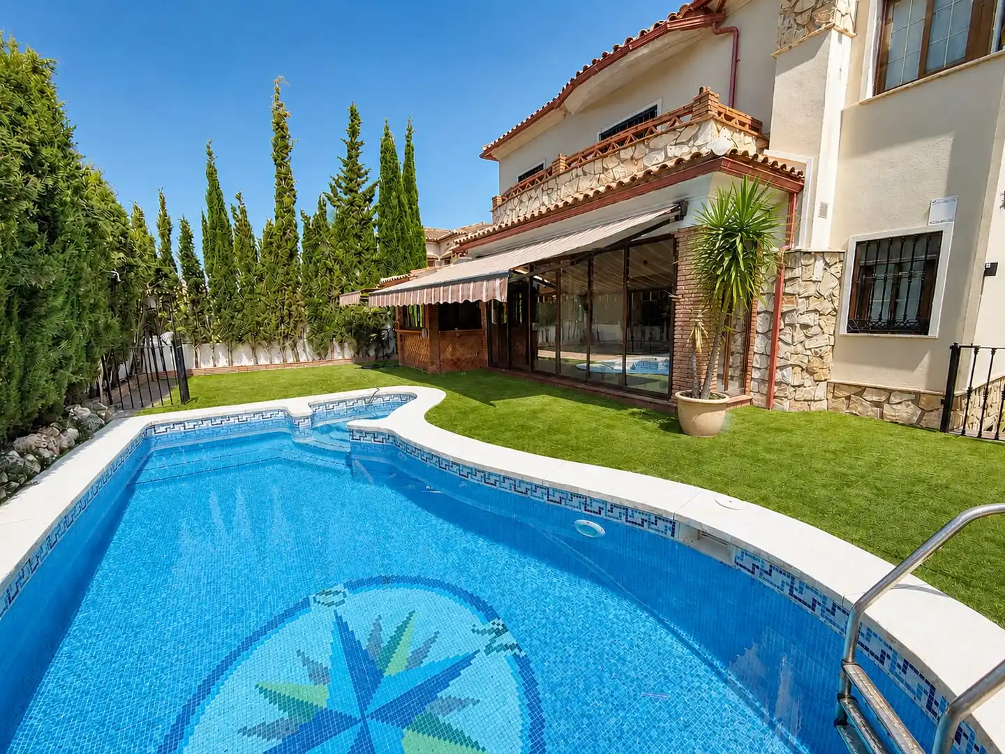 Piscina de Casa o xalet en venda en Antequera amb Jardí privat, Traster i Piscina