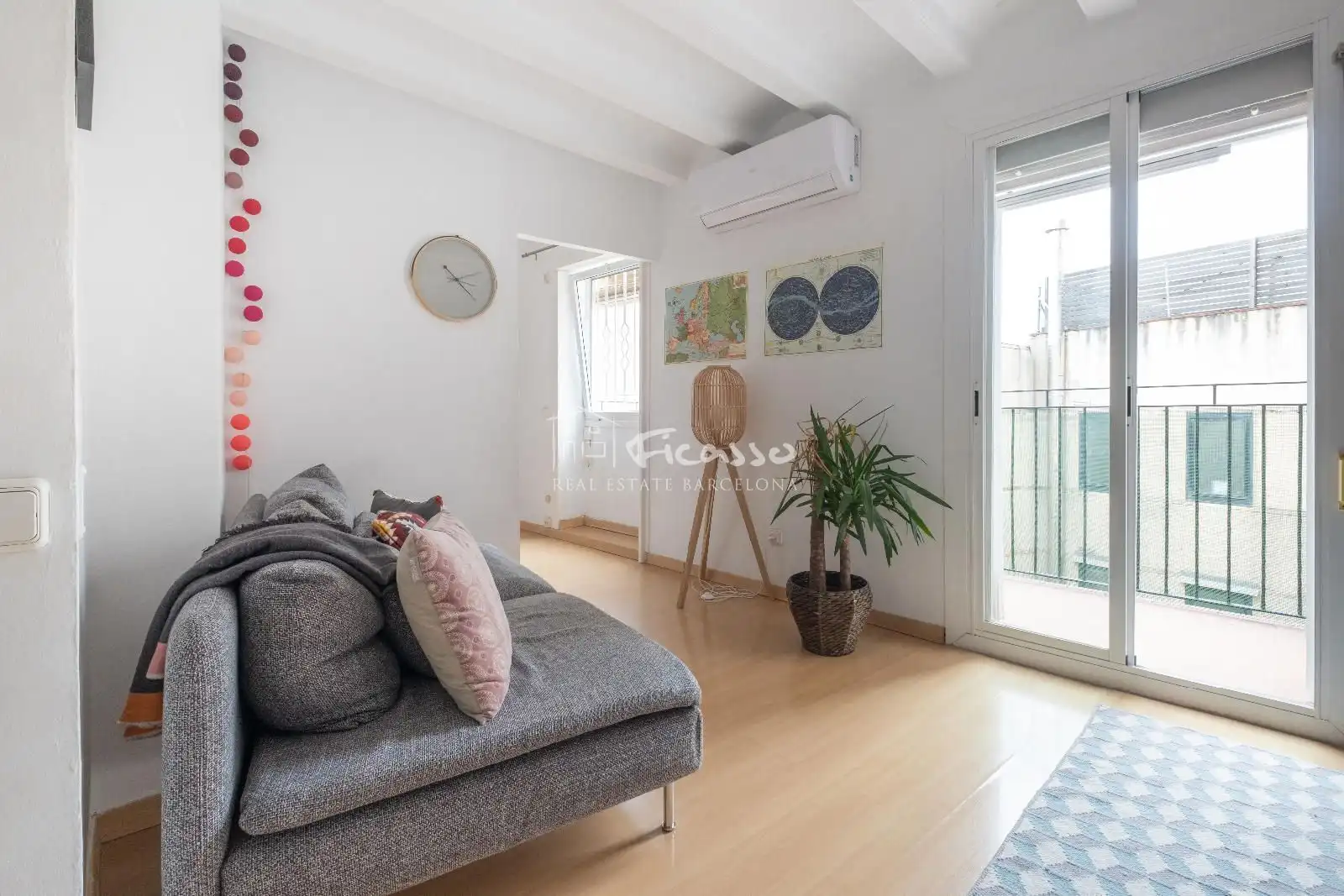Sala de estar de Piso de alquiler en Barcelona con Aire acondicionado, Calefacción y Parquet