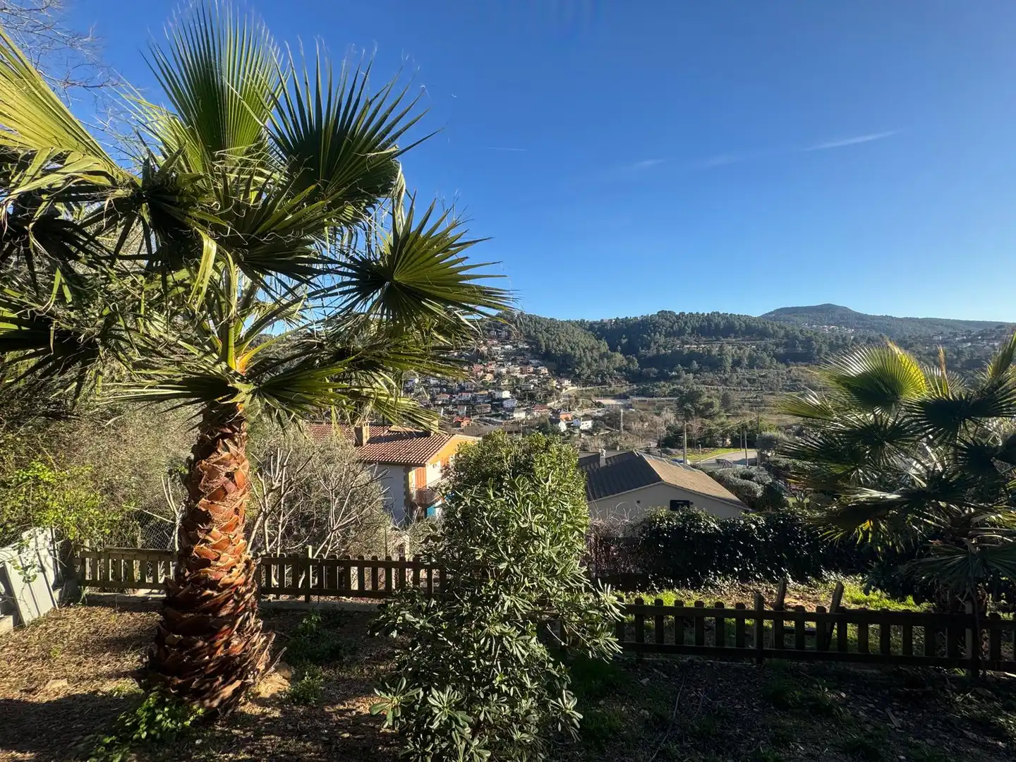 Vista exterior de Casa o chalet en venta en Corbera de Llobregat con Calefacción, Jardín privado y Terraza