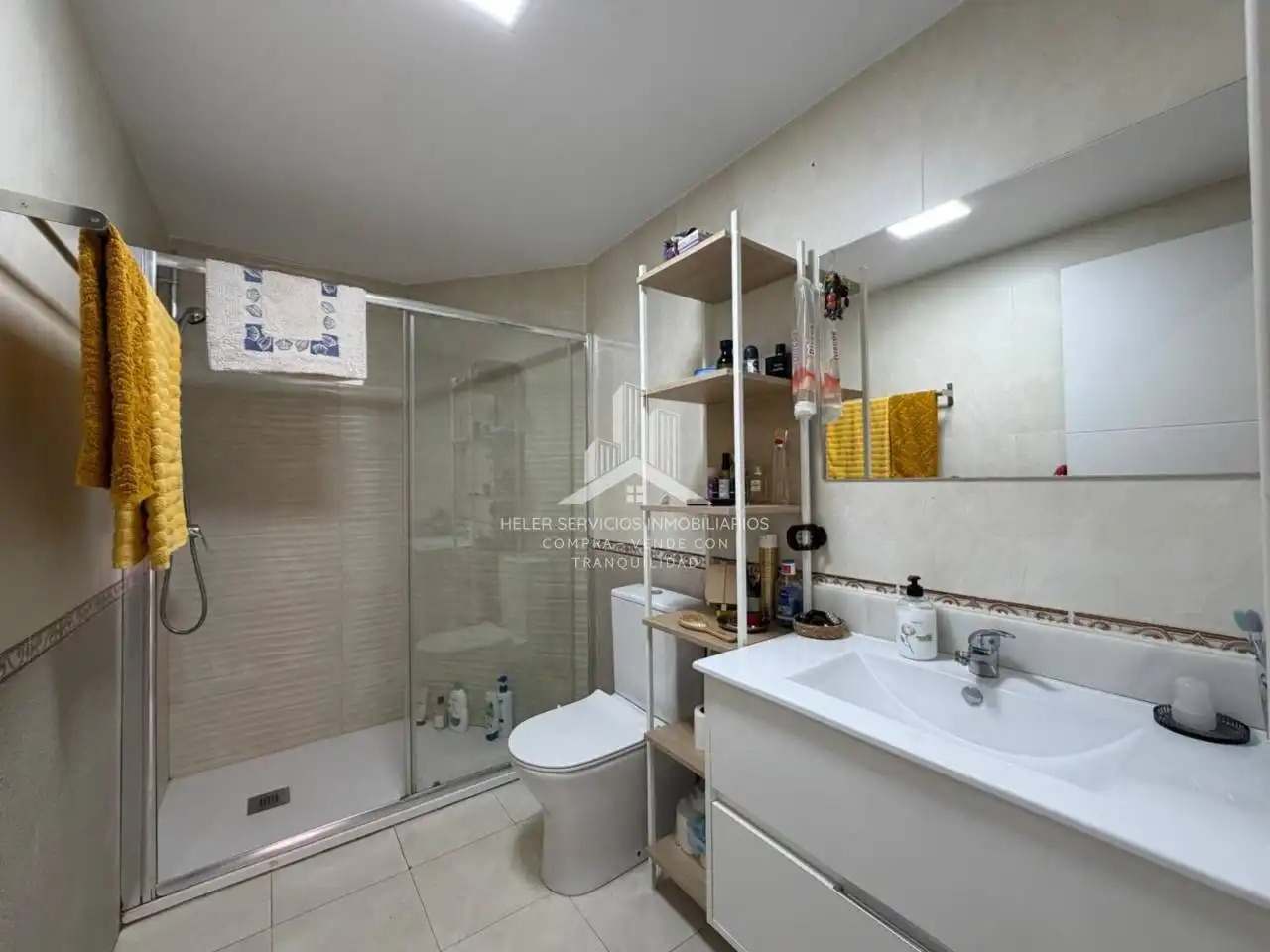 Piso con terraza en venta en Plaza Dolçainer de Tales, imagen 10