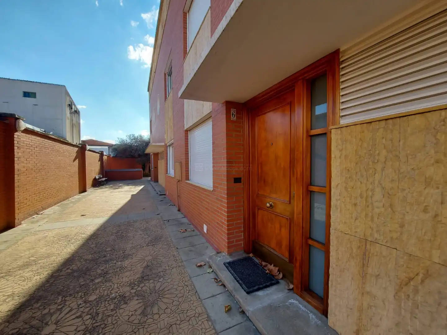 Vista exterior de Casa o chalet en venta en  Logroño con Aire acondicionado, Calefacción y Jardín privado