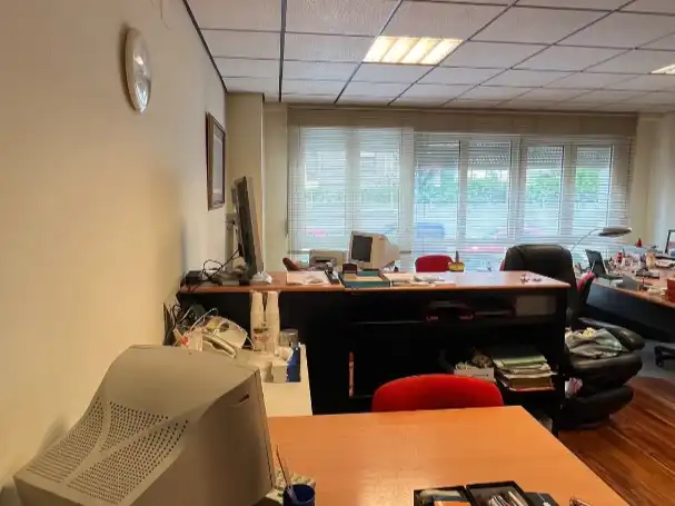 Oficina de alquiler en Leioa con Amueblado