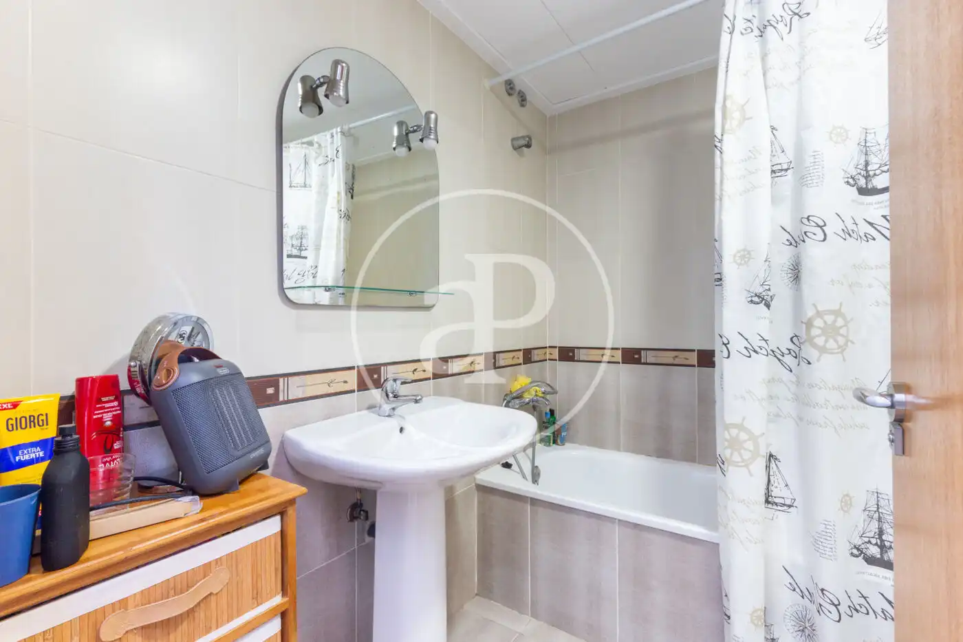Baño de Casa adosada en venta en Burriana / Borriana con Aire acondicionado, Calefacción y Jardín privado