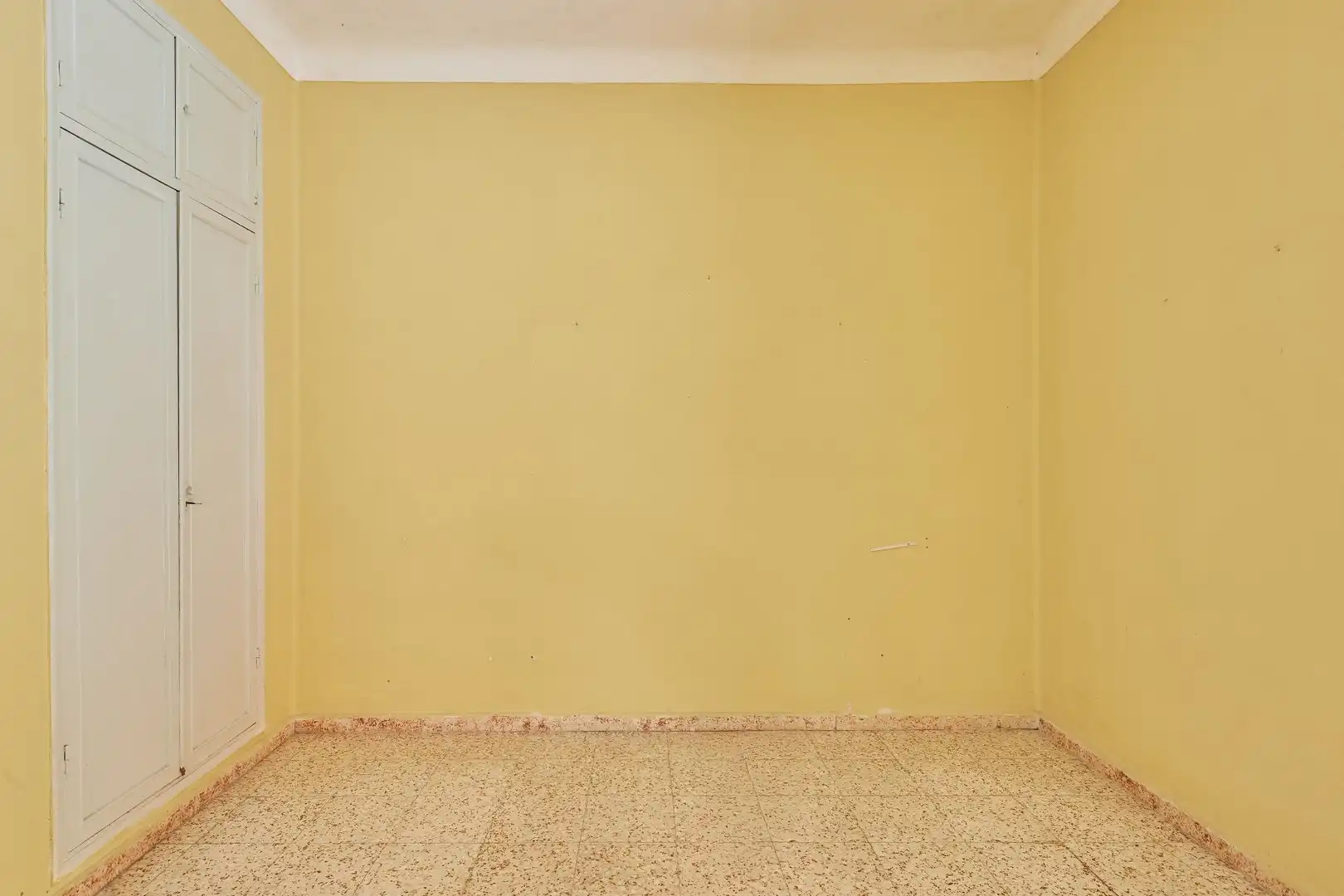 Habitación de Planta baja en venta en Cádiz con Terraza y Balcón