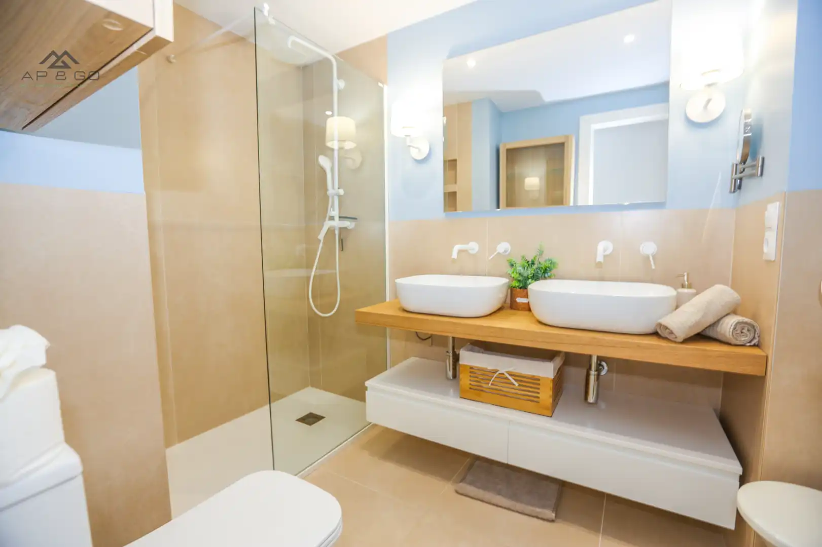 Badezimmer von Wohnung zur Miete in Almuñécar mit Heizung, Terrasse und Möbliert