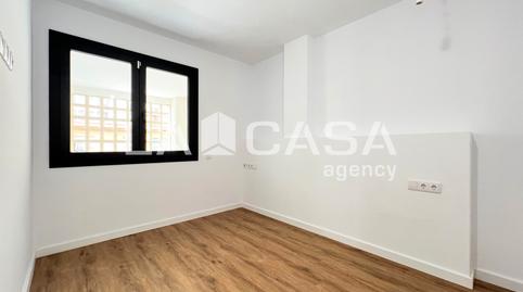 Foto 5 de Planta baixa en venda a Llefià, Barcelona