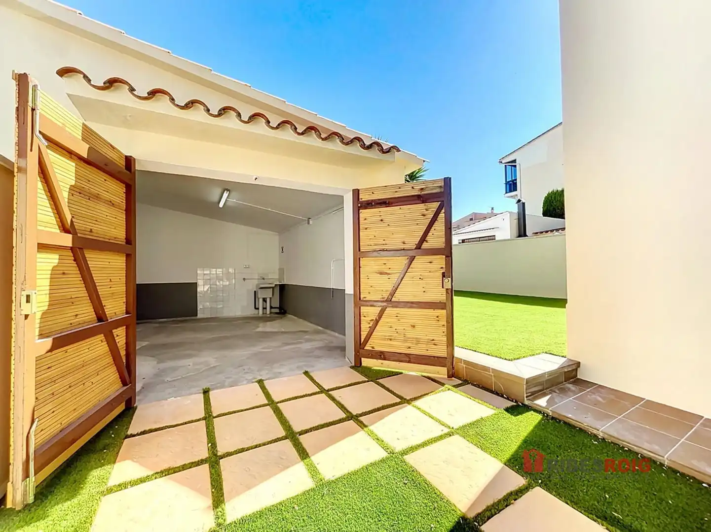 Detached homes for sale in Circumval Lacio, Centre