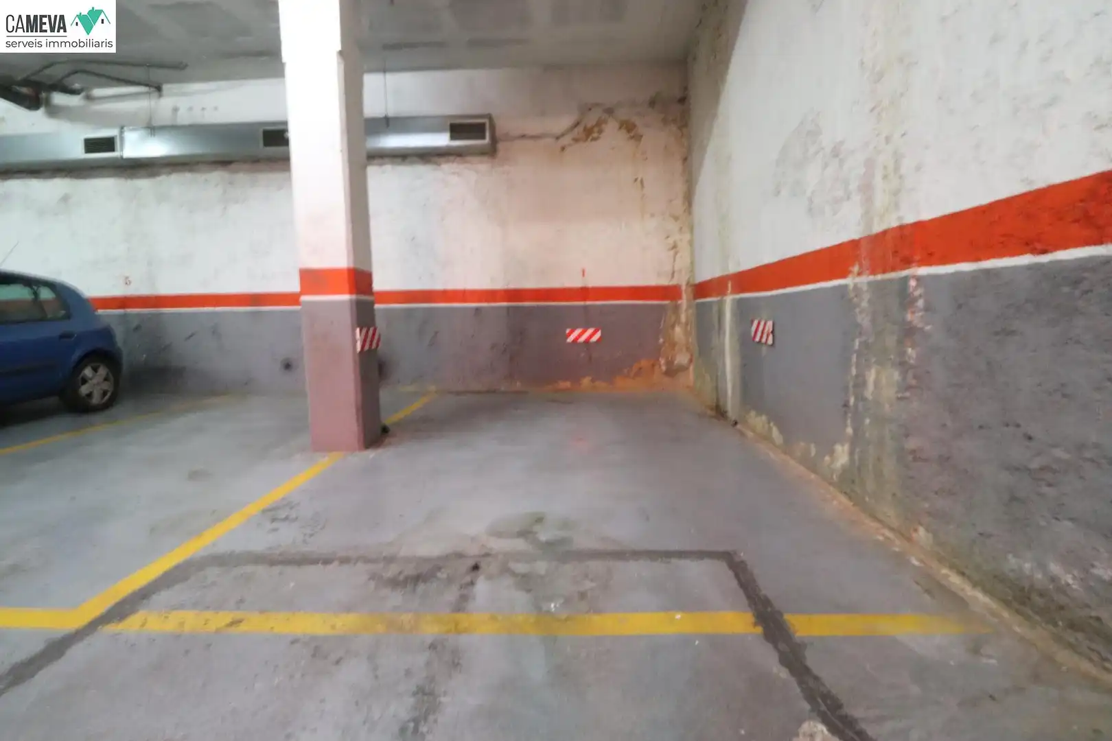Parking of Ground floor for sale in Terrassa  with Air Conditioner, Heating and Furnished