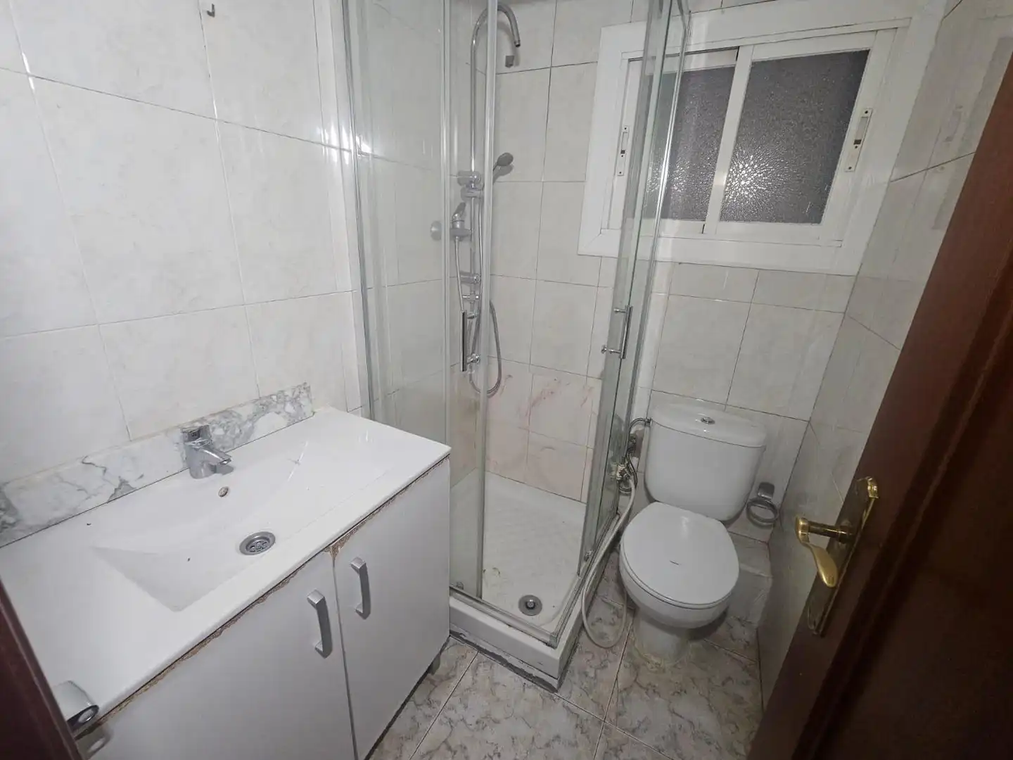 Bathroom of Flat for sale in Mataró