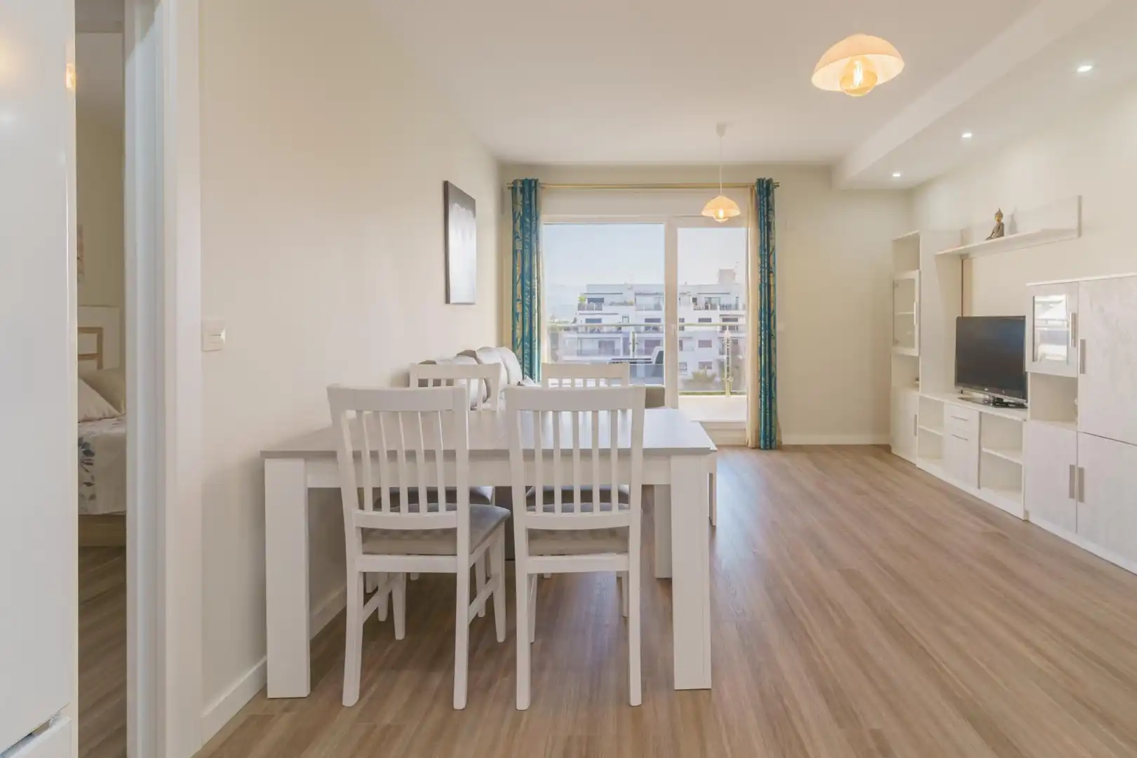 Comedor de Piso de alquiler en Motril con Aire acondicionado, Terraza y Trastero