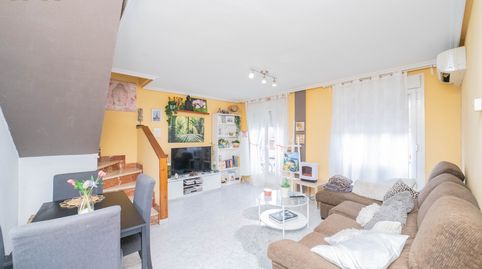 Foto 2 de Dúplex en venta en Calle Alondra, 1, Sevilla la Nueva, Madrid