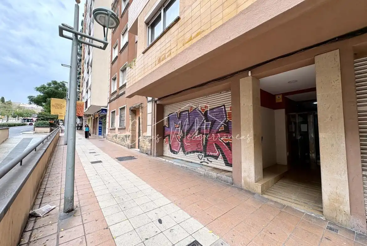 Local comercial en venda a Avinguda Catalunya 20, imagen 2