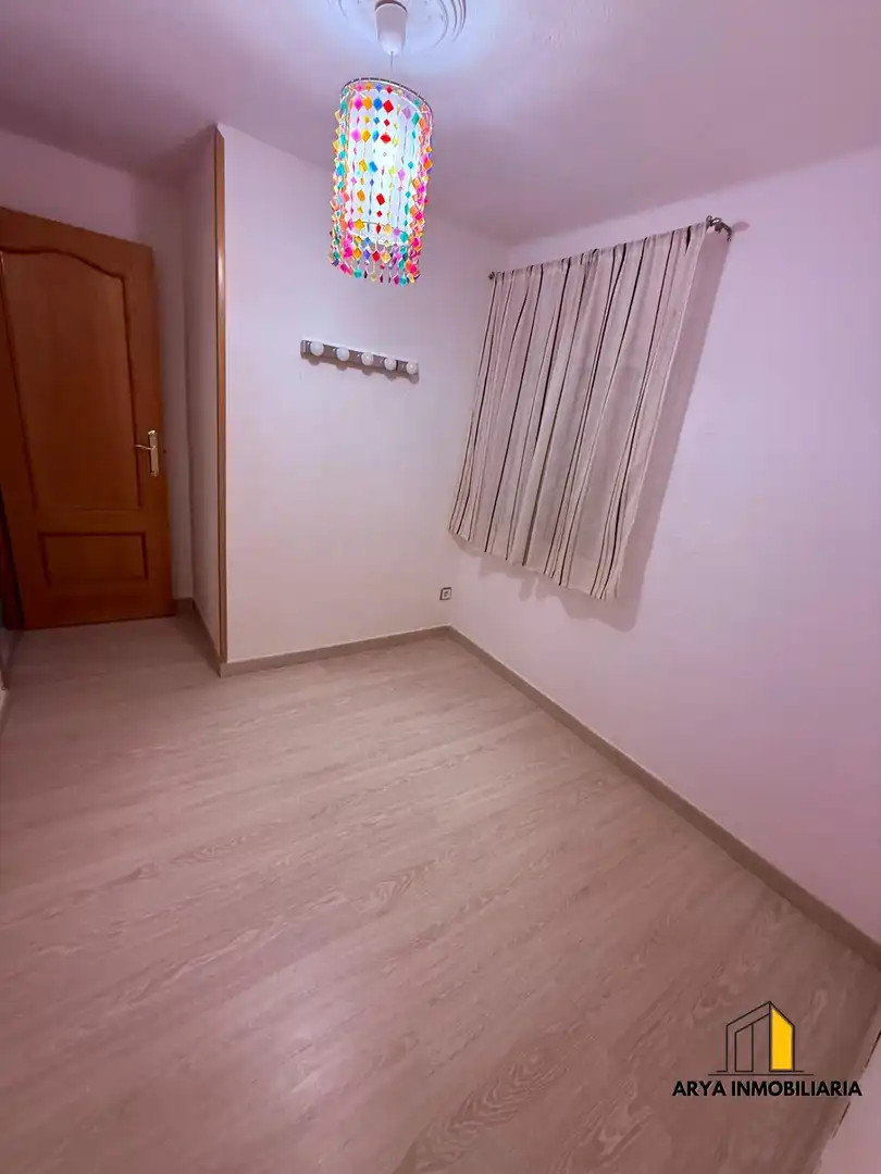Dormitori de Pis en venda en Torrejón de Ardoz amb Aire condicionat i Calefacció