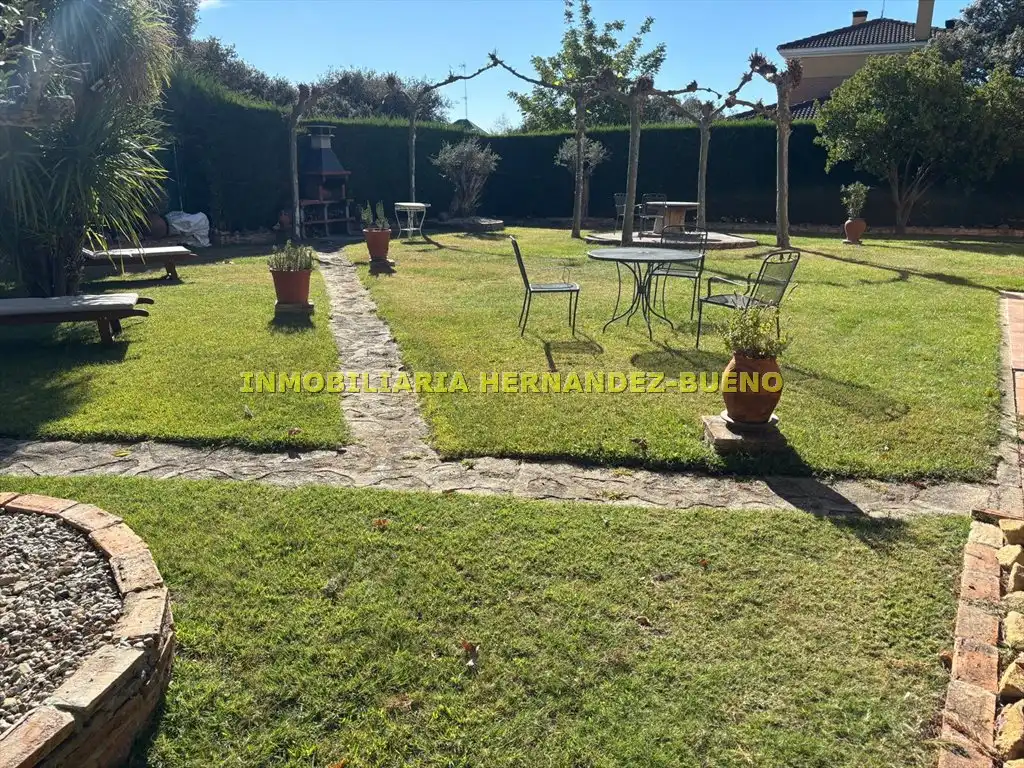 Jardín de Casa o chalet en venta en Buenavista con Calefacción, Jardín privado y Terraza