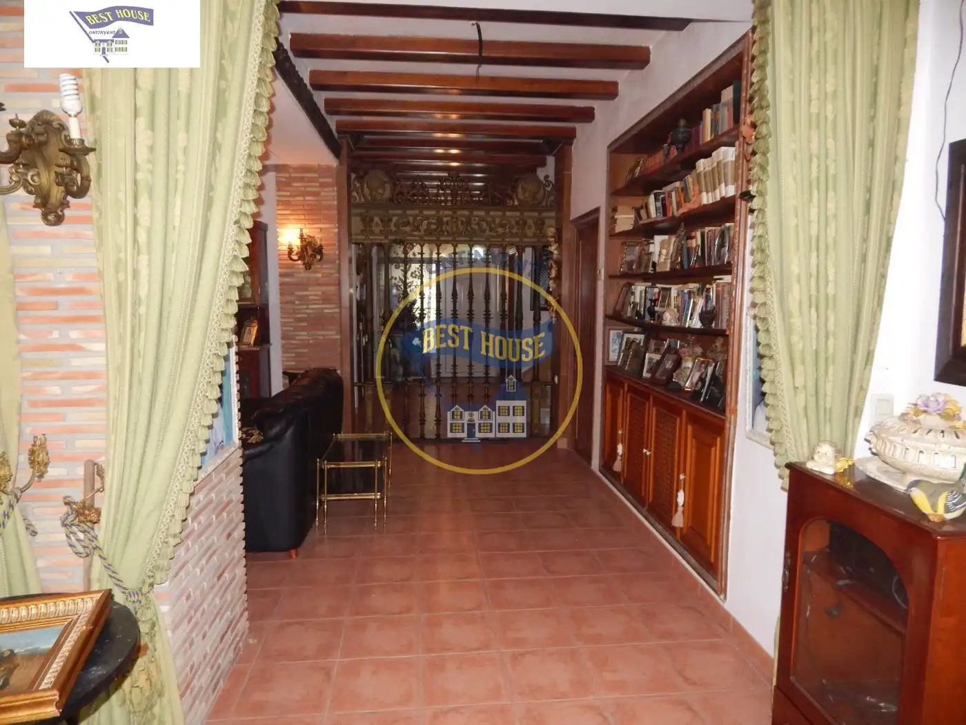 Houses for sale in Ontinyent  with Private garden, Storage room and Swimming Pool