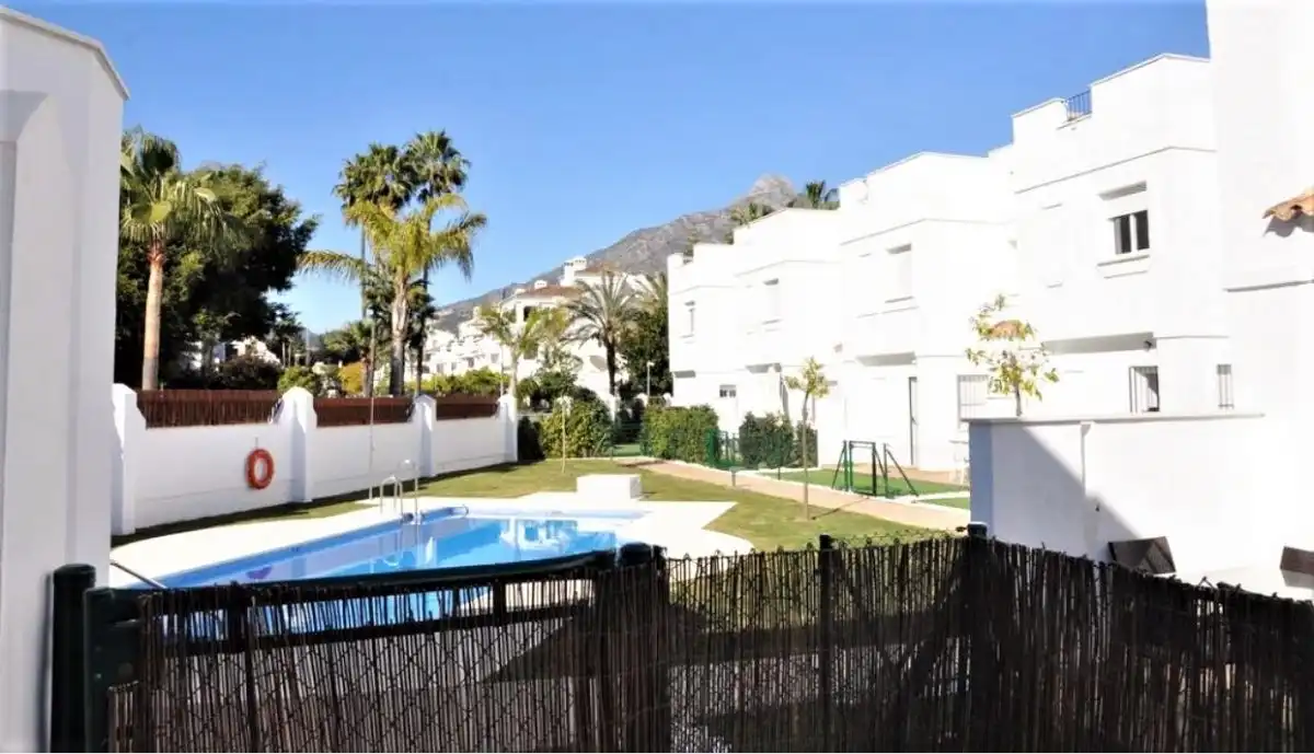 Detached homes for rent in Urbanizacion ALAMEDA-NARANJOS MARBELLA, La Dama de Noche - La Alzambra