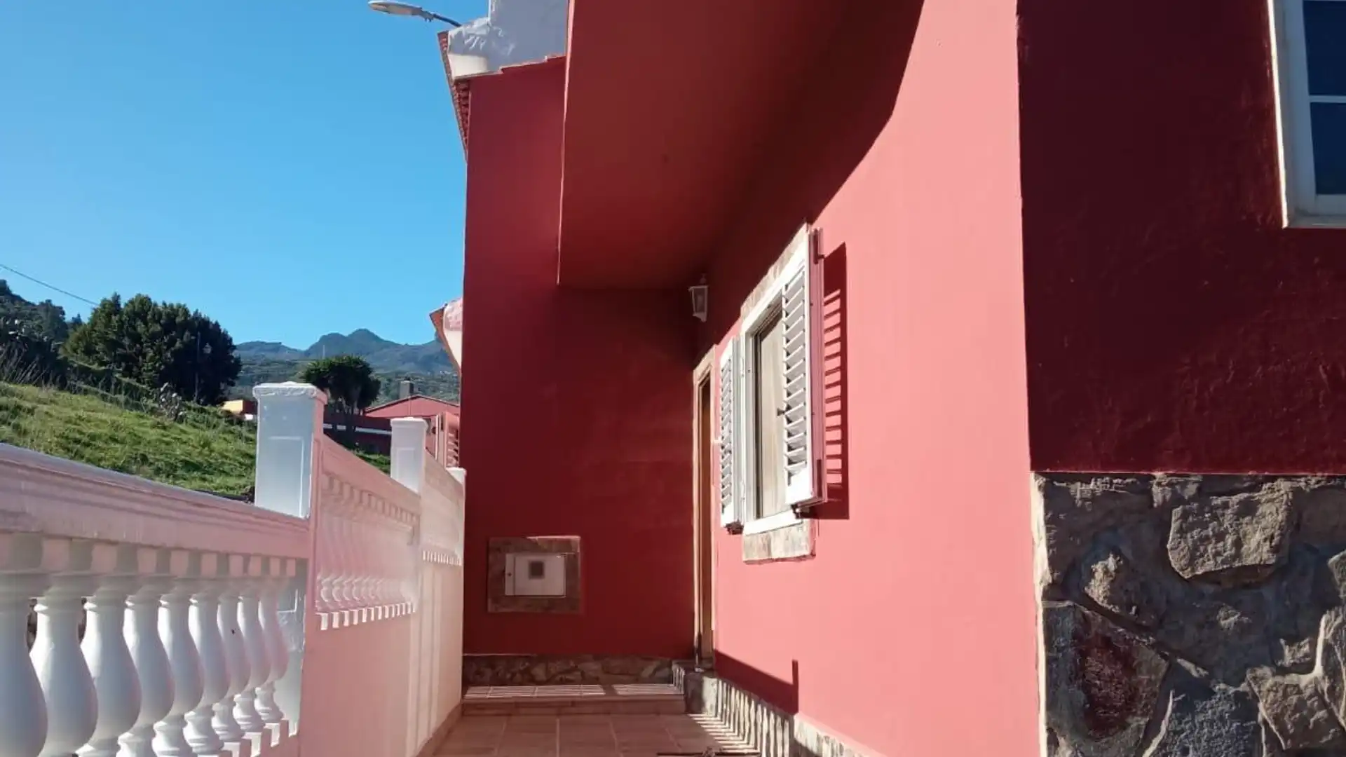 Exterior view of Houses for sale in Santa Brígida  with Private garden, Terrace and Storage room