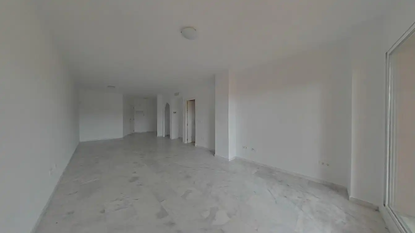 Flat for sale in Marbella  with Storage room and Swimming Pool