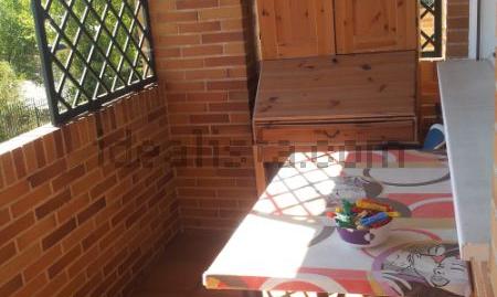 Foto 2 de Piso de alquiler en Calle Joaquín Turina, 8, Golf - El Carralero, Madrid